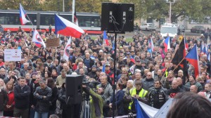 Celkový pohled na demonstranty z 28. října